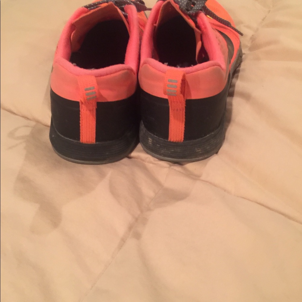 Nike Metcons - Picture 3 of 3